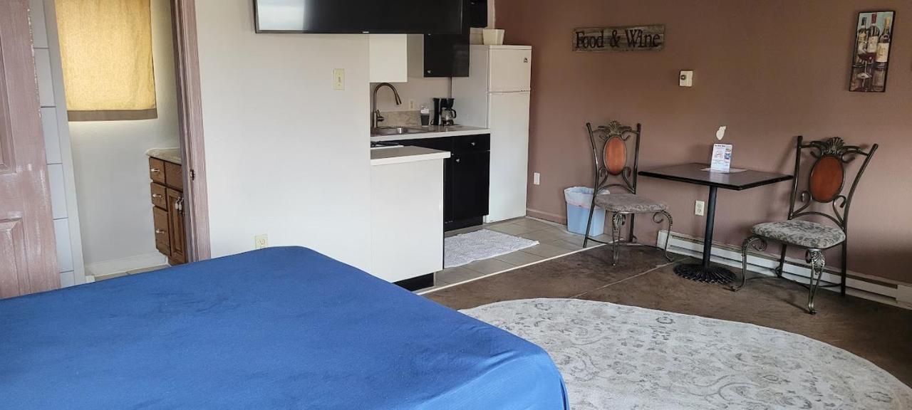 קולורדו ספרינגס True North Motel מראה חיצוני תמונה