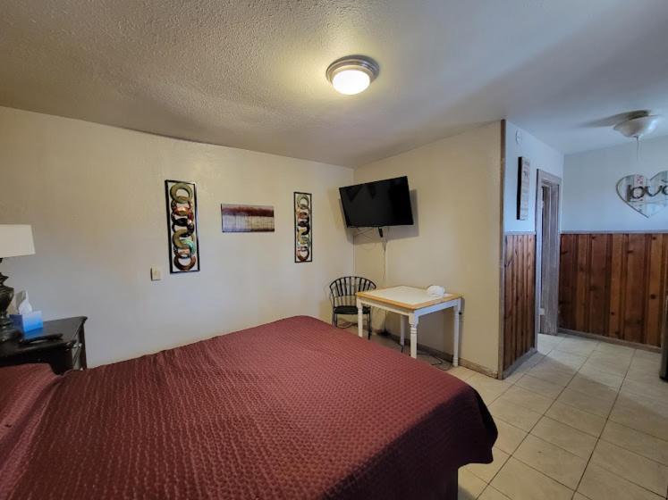 קולורדו ספרינגס True North Motel מראה חיצוני תמונה