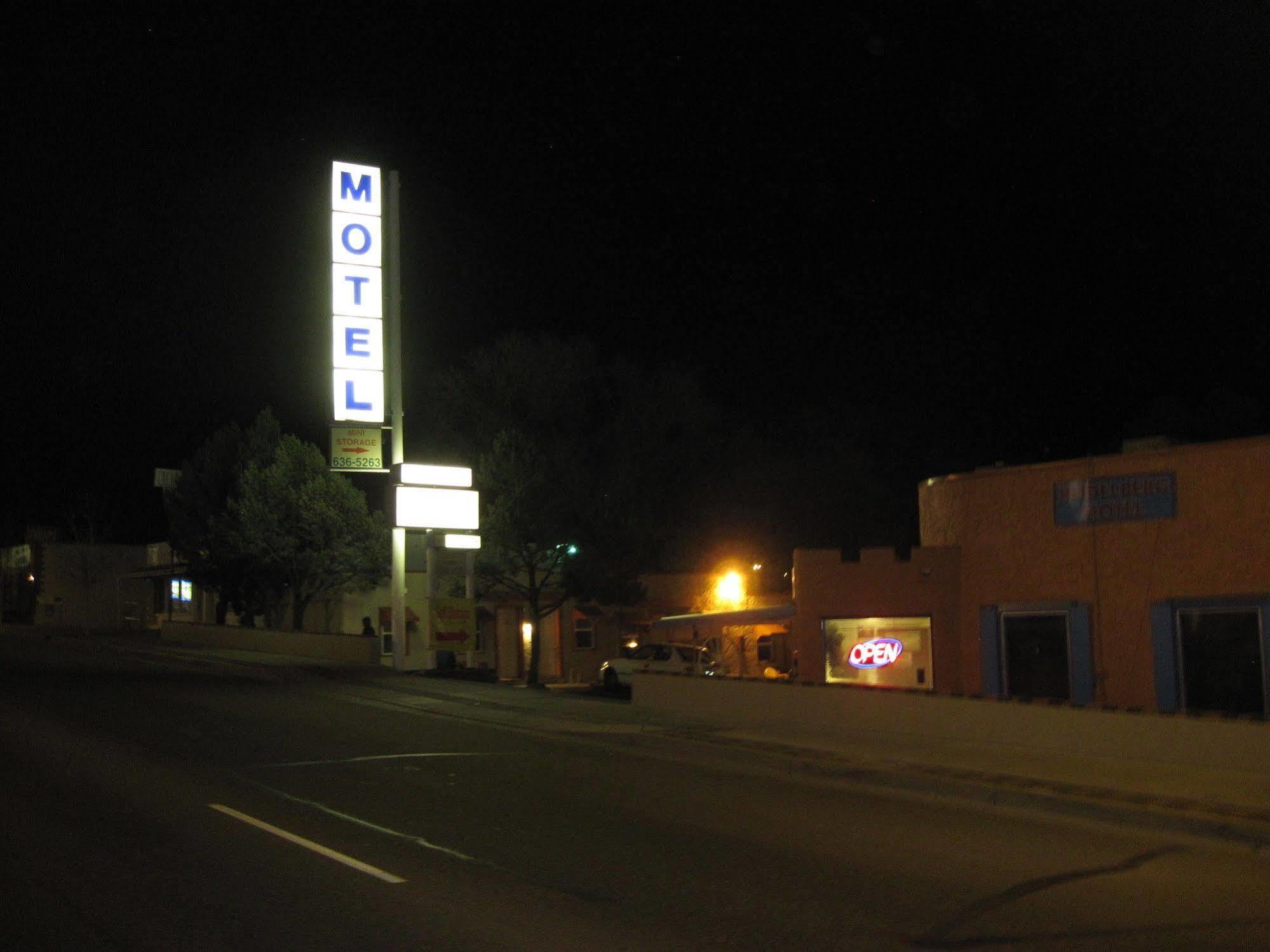 קולורדו ספרינגס True North Motel מראה חיצוני תמונה