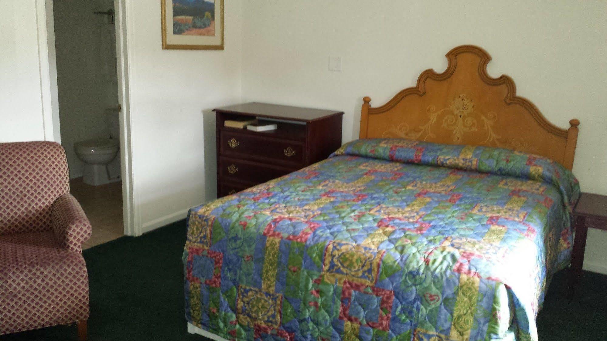 קולורדו ספרינגס True North Motel מראה חיצוני תמונה